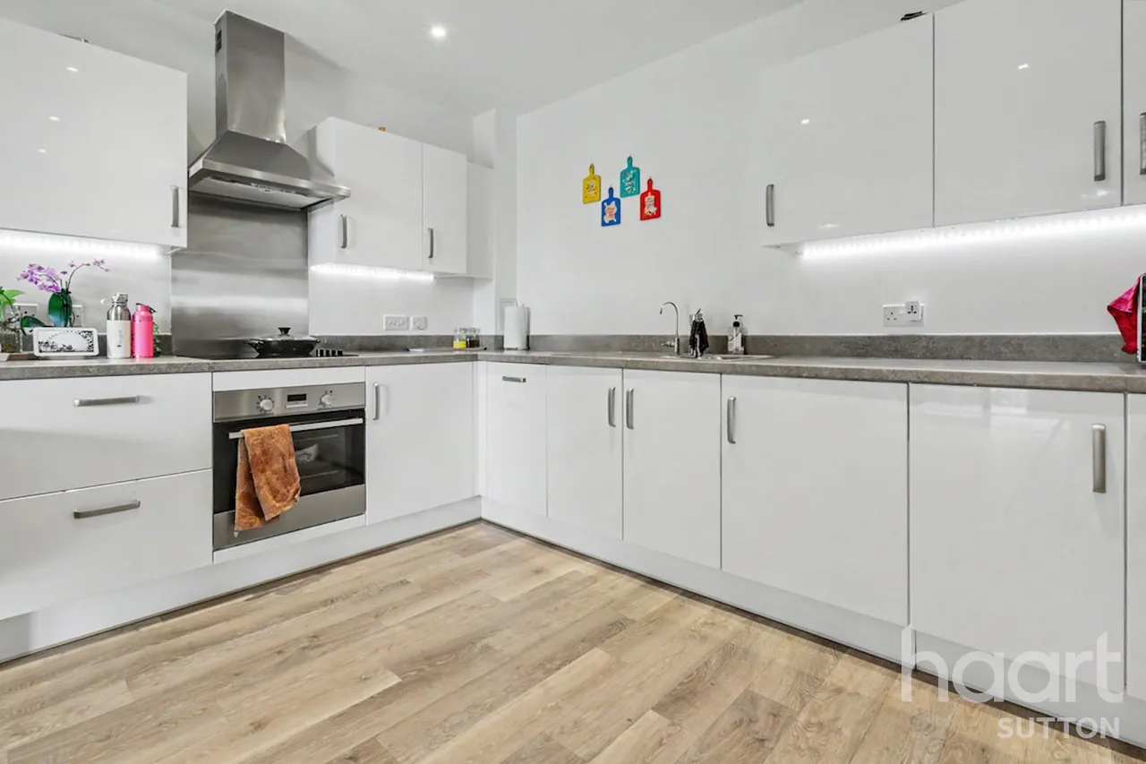 High Street, Sutton, SM1, photo 3