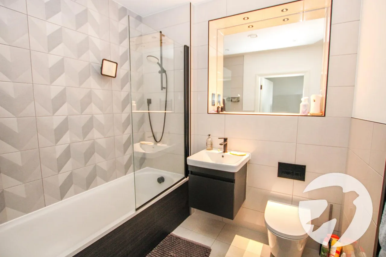 Grove Park Road, London, SE9, photo 9
