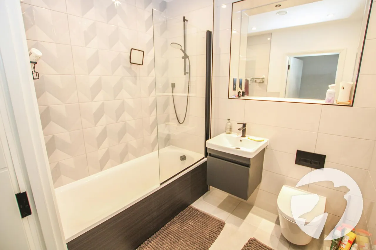 Grove Park Road, London, SE9, photo 11