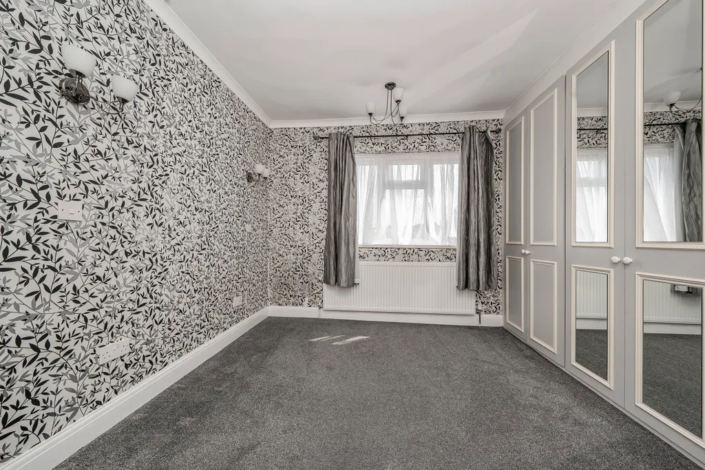 Denecroft Crescent, Hillingdon, UB10, photo 11