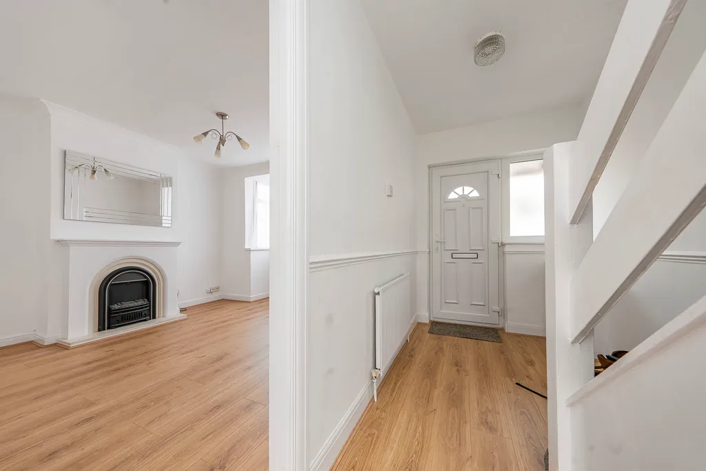 Denecroft Crescent, Hillingdon, UB10, photo 8