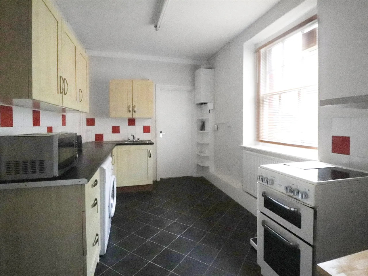 Selbourne Place, Minehead, TA24, photo 3