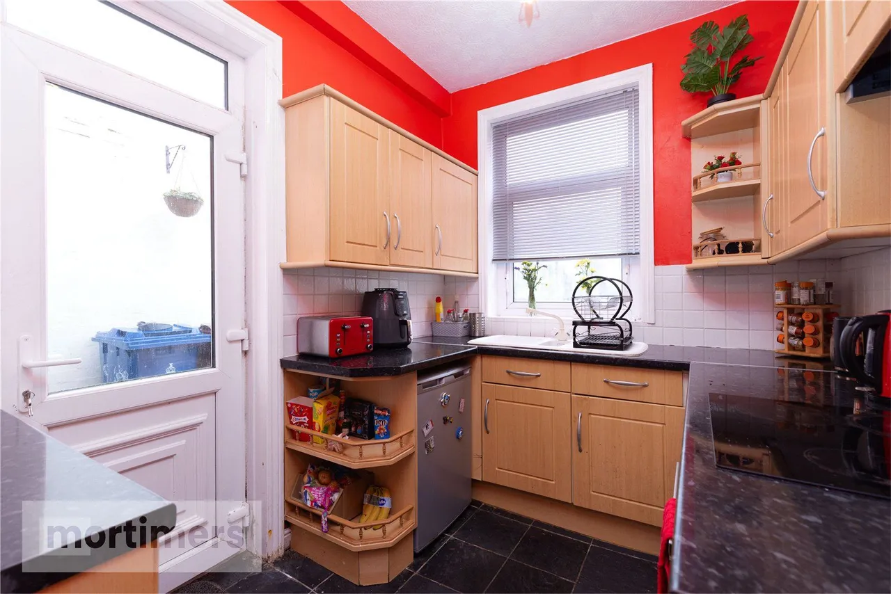 Park Lee Road, Blackburn, BB2, photo 8