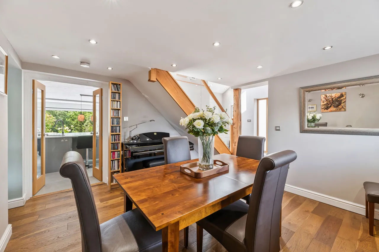 Top Road, Frodsham, photo 8