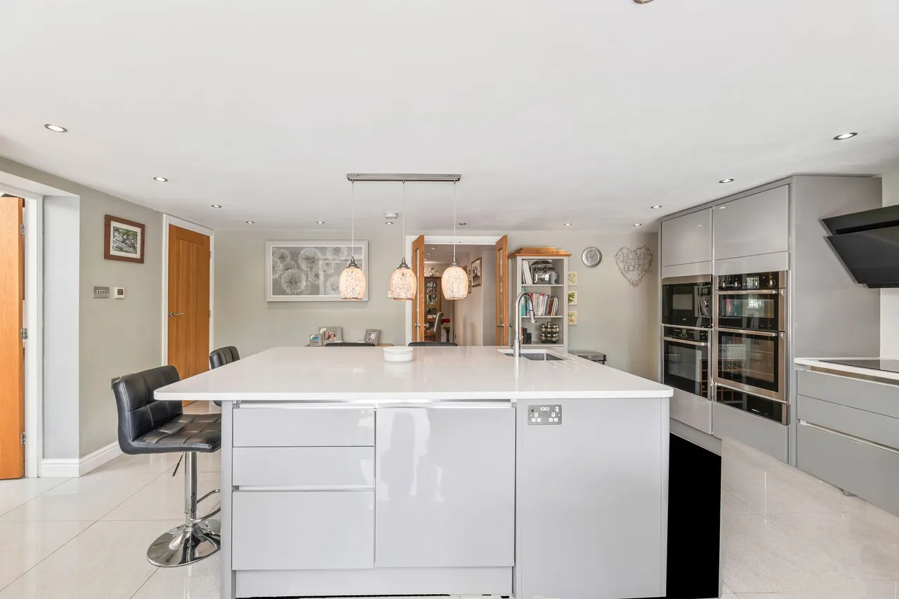 Top Road, Frodsham, photo 13