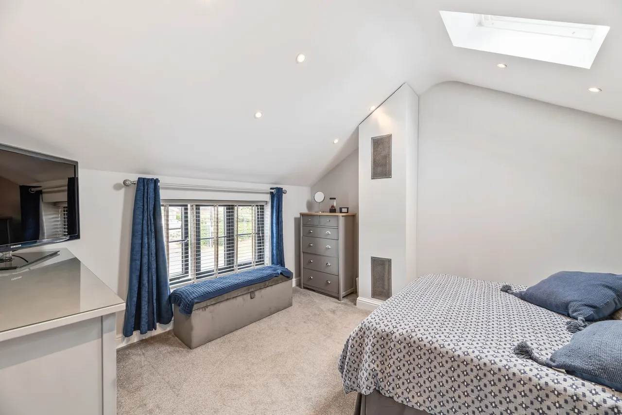 Top Road, Frodsham, photo 24