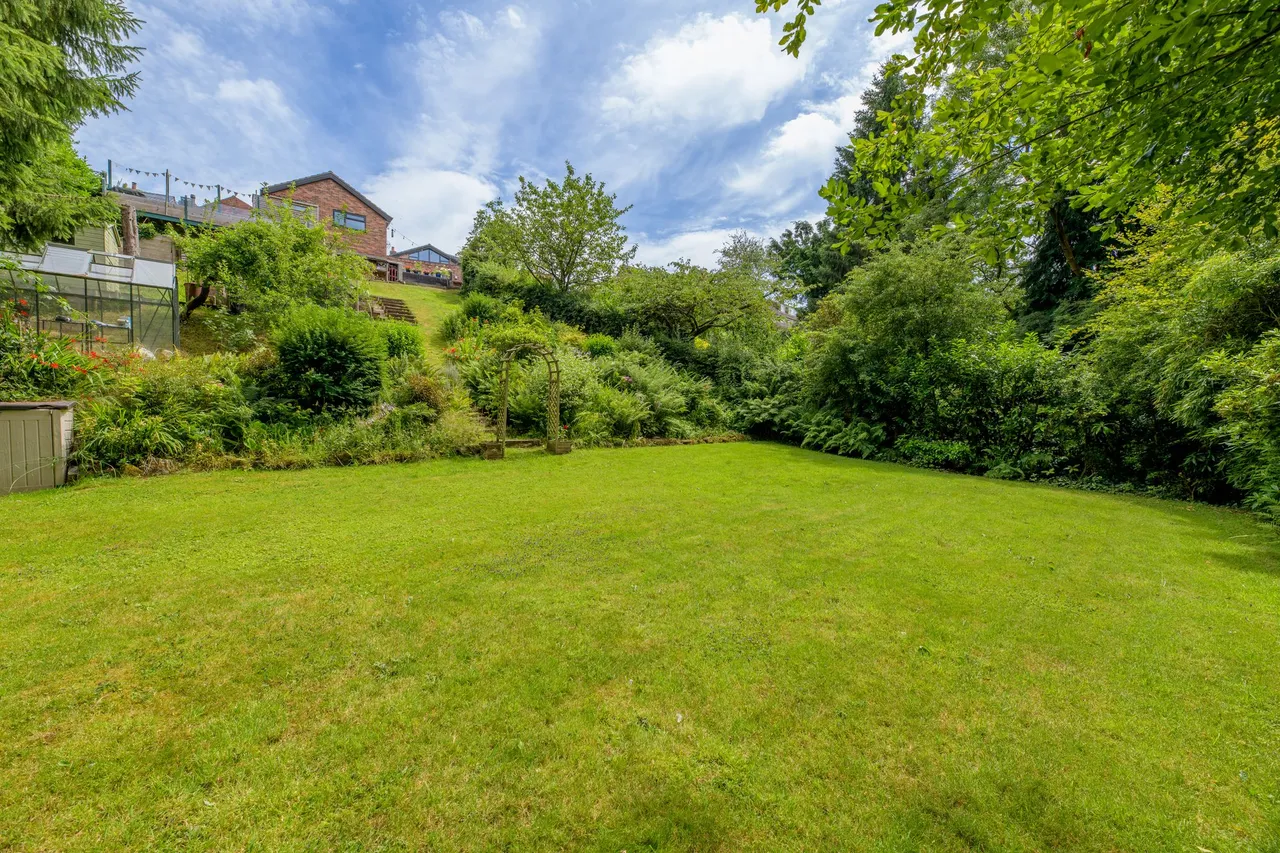 Top Road, Frodsham, photo 39