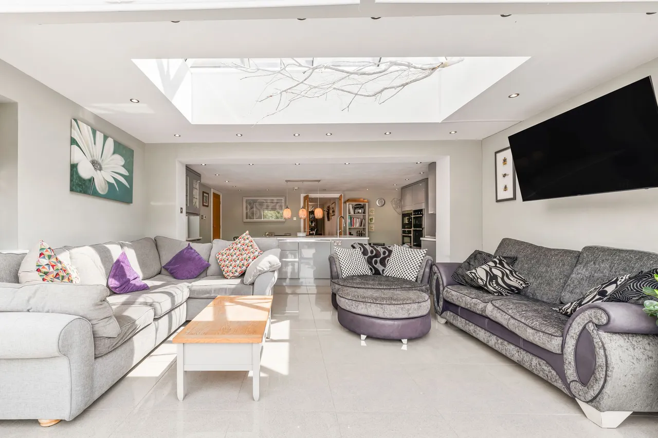 Top Road, Frodsham, photo 15