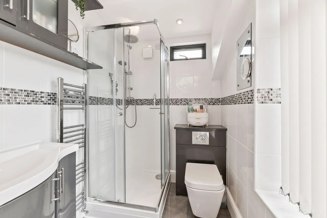 Top Road, Frodsham, photo 22