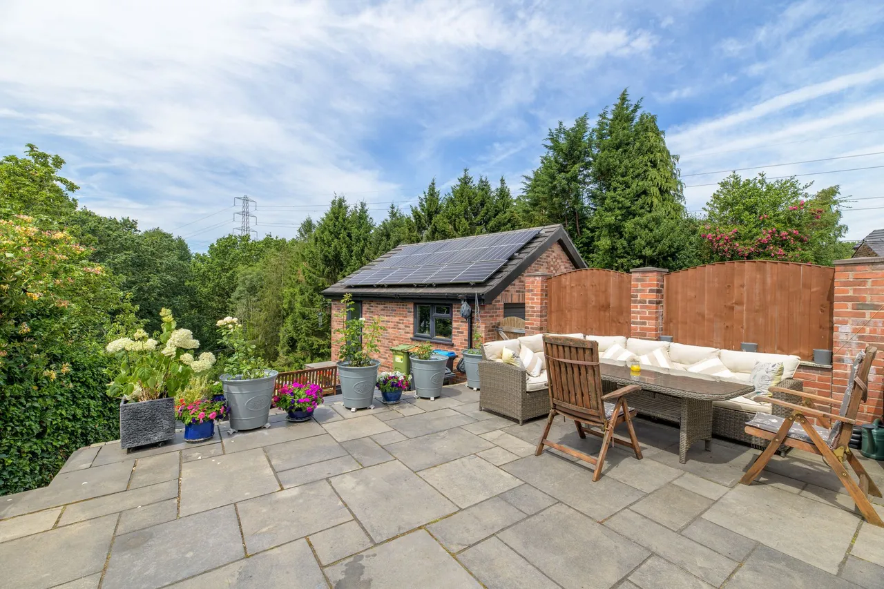 Top Road, Frodsham, photo 31
