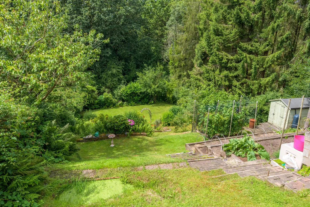 Top Road, Frodsham, photo 36