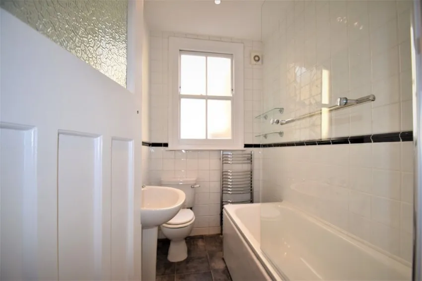 Southfield Road, Chiswick, photo 5