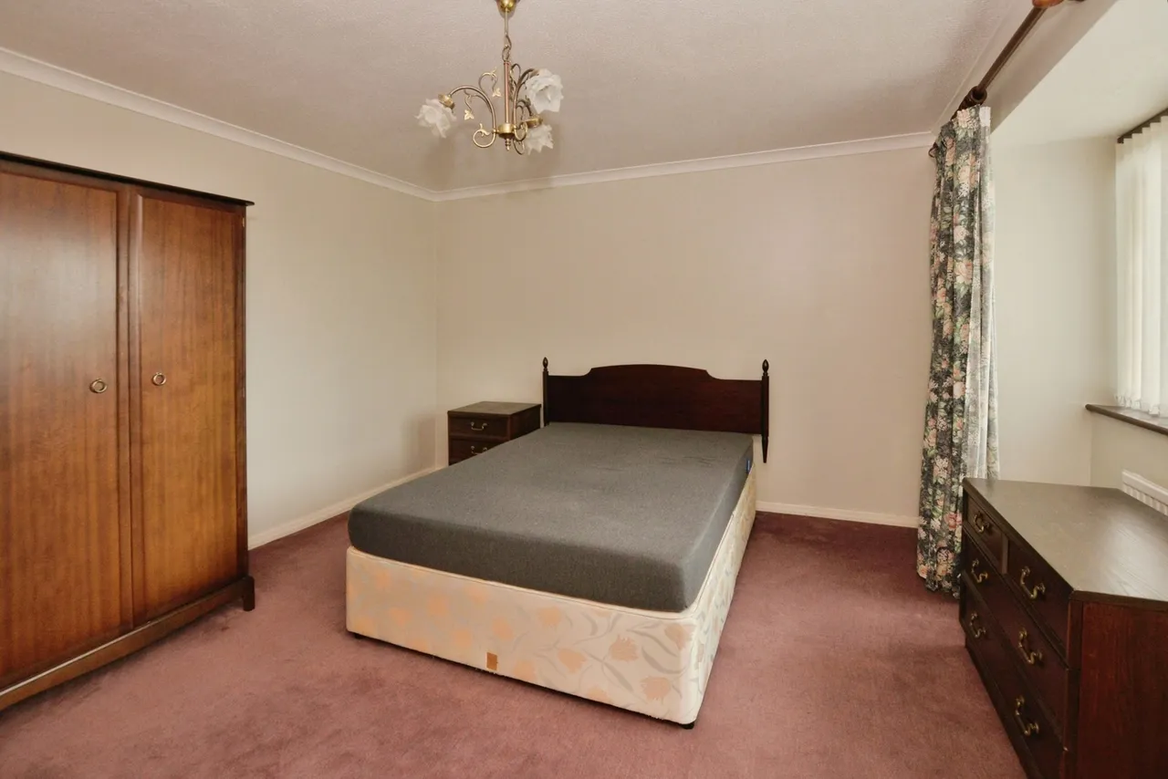 Anne Roper Close, Littlestone, Kent, TN28, photo 8