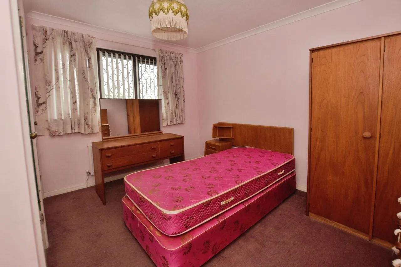 Anne Roper Close, Littlestone, Kent, TN28, photo 7