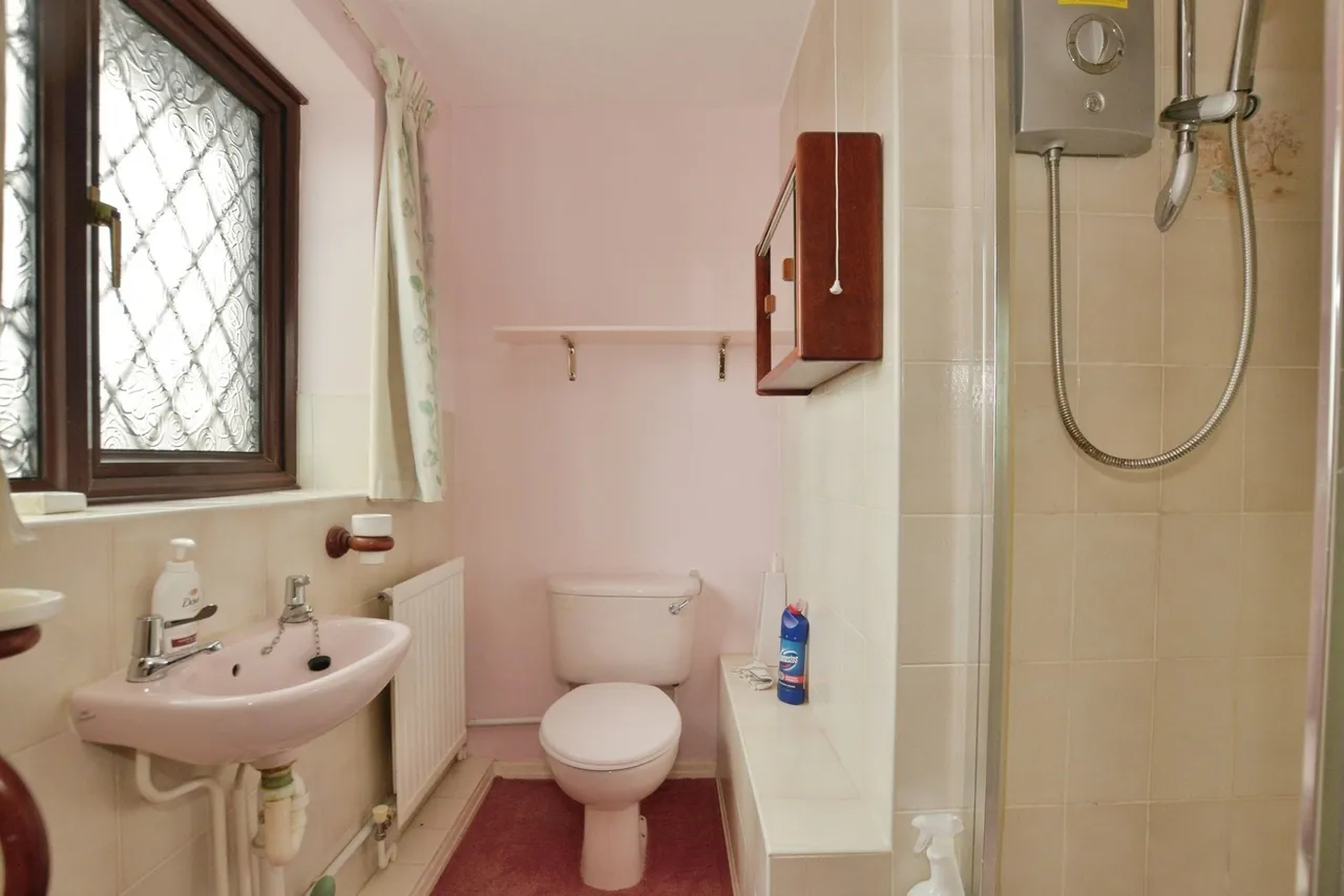 Anne Roper Close, Littlestone, Kent, TN28, photo 11