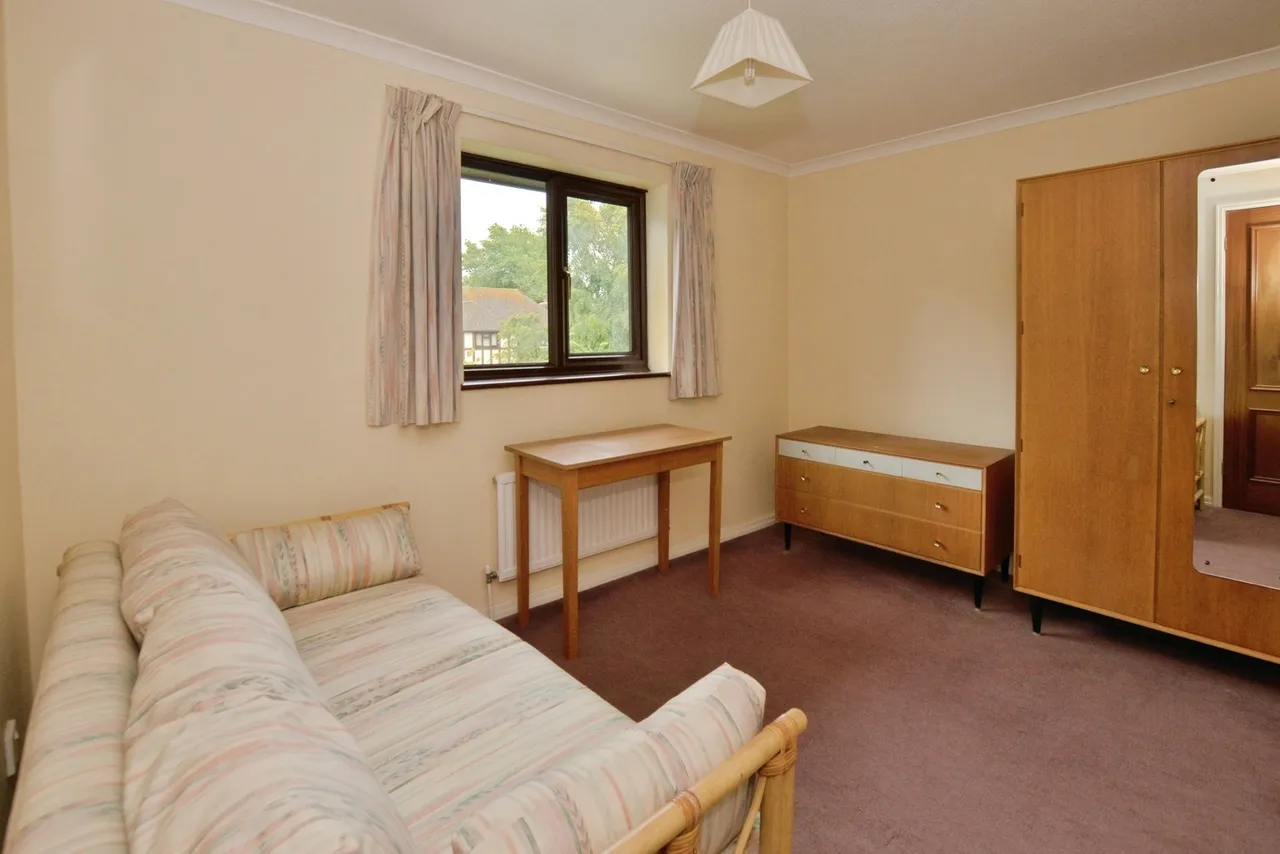 Anne Roper Close, Littlestone, Kent, TN28, photo 9