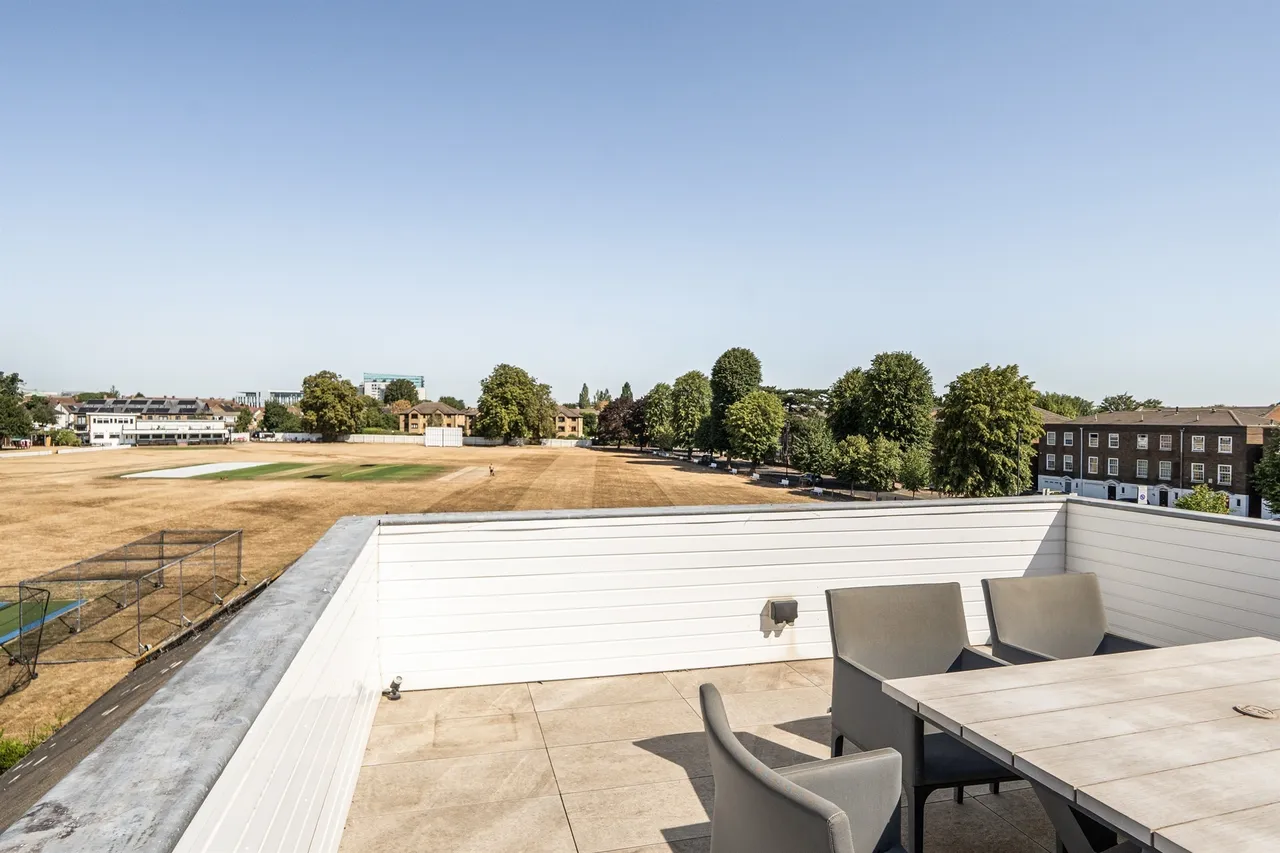 Wellington Road, Enfield, EN1, photo 2