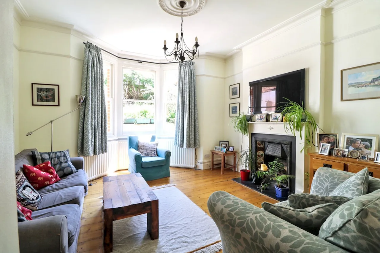 Lansdowne Lane, photo 3
