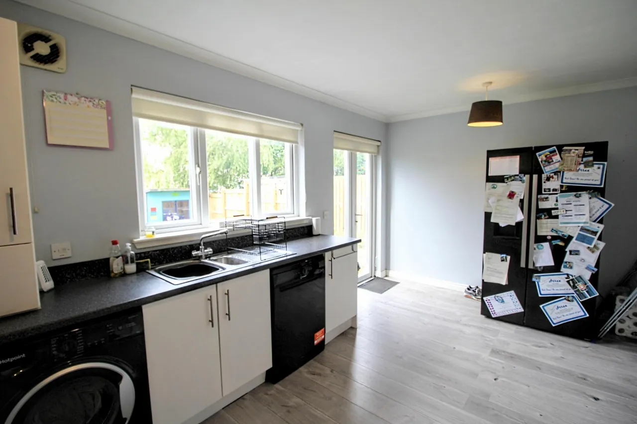 Lundholm Road, Stevenston, KA20, photo 6