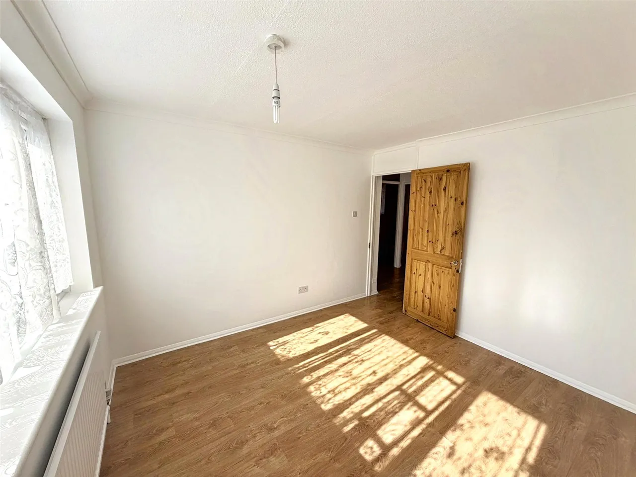 Oakleigh Crescent, London, Greater London, N20 0BJ, photo 10