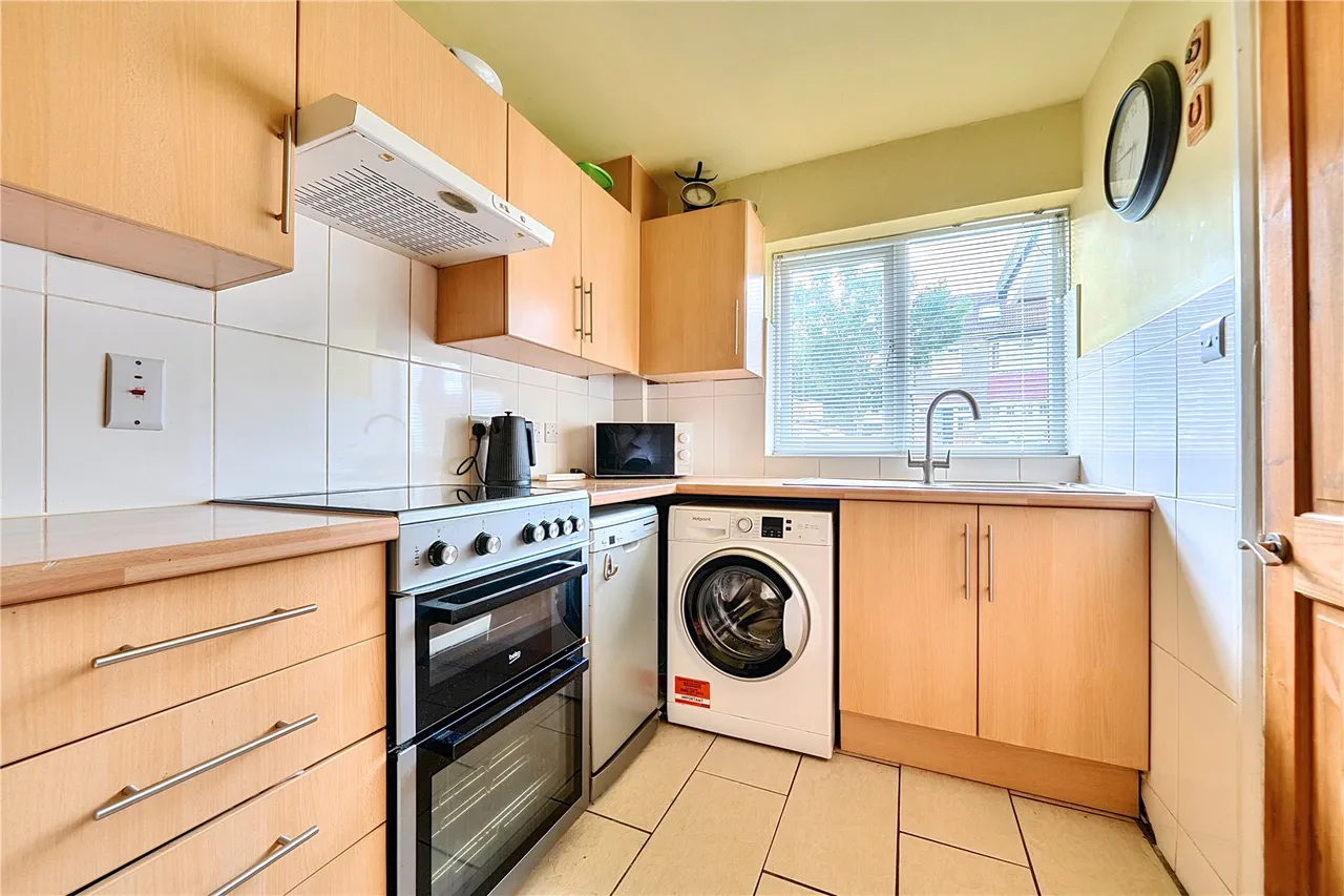 Oakleigh Crescent, London, Greater London, N20 0BJ, photo 7