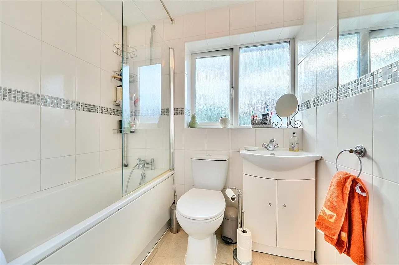 Oakleigh Crescent, London, Greater London, N20 0BJ, photo 14