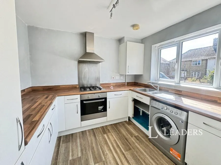 Fourth Avenue, Edwinstowe, NG21, photo 5