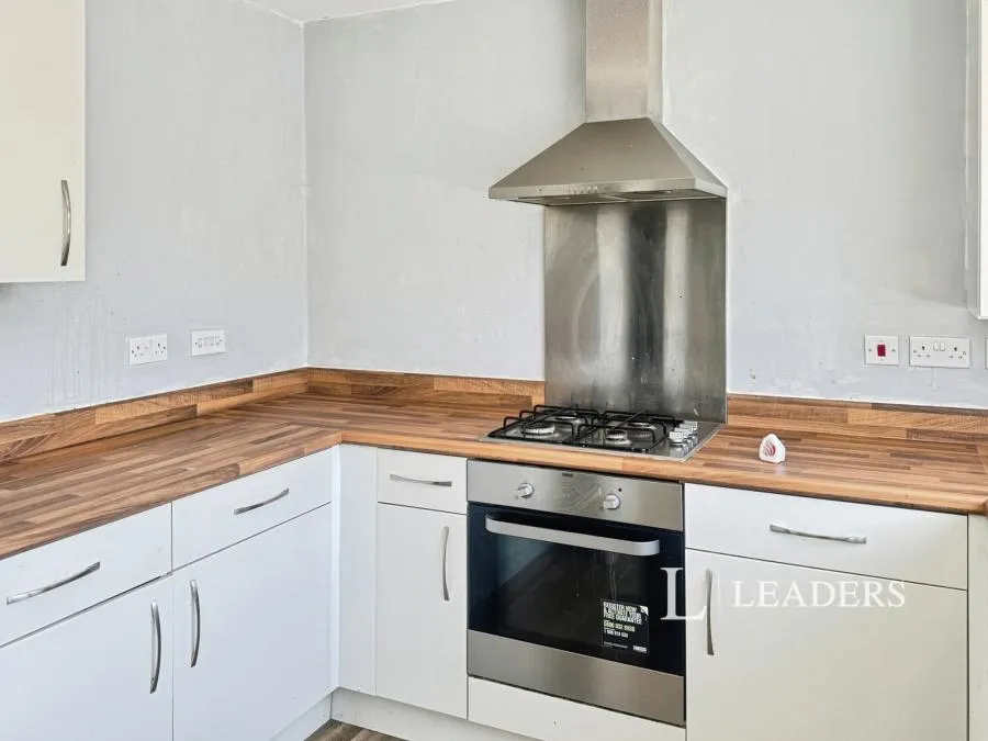 Fourth Avenue, Edwinstowe, NG21, photo 2