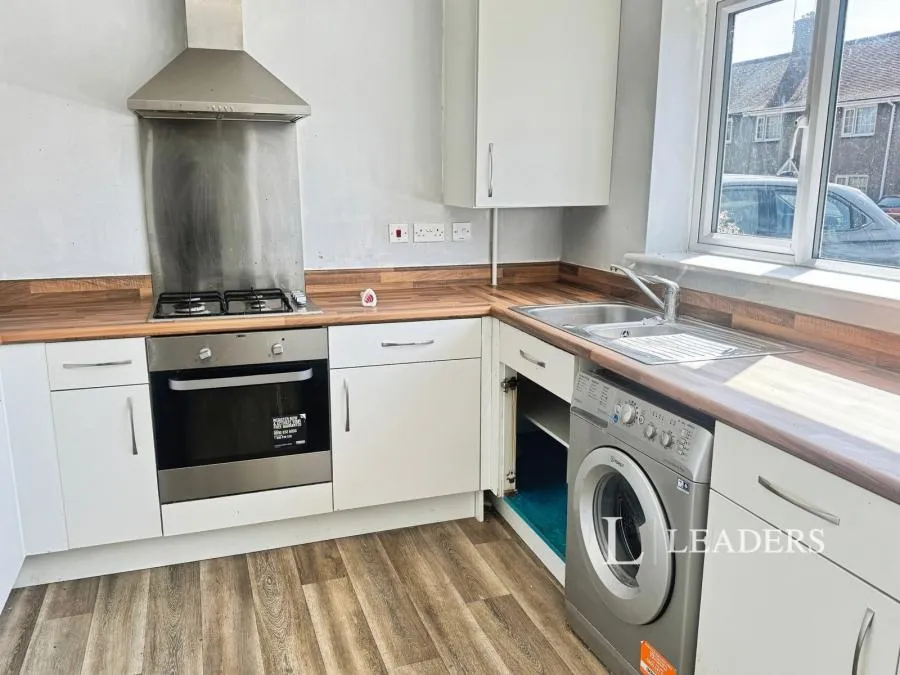 Fourth Avenue, Edwinstowe, NG21, photo 4