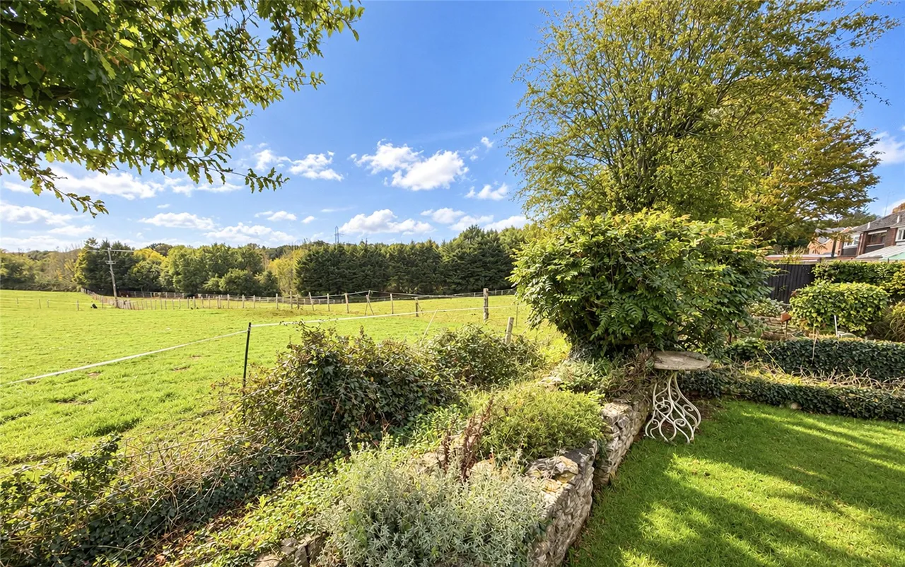 Horns Drove, Rownhams, SO16, photo 18