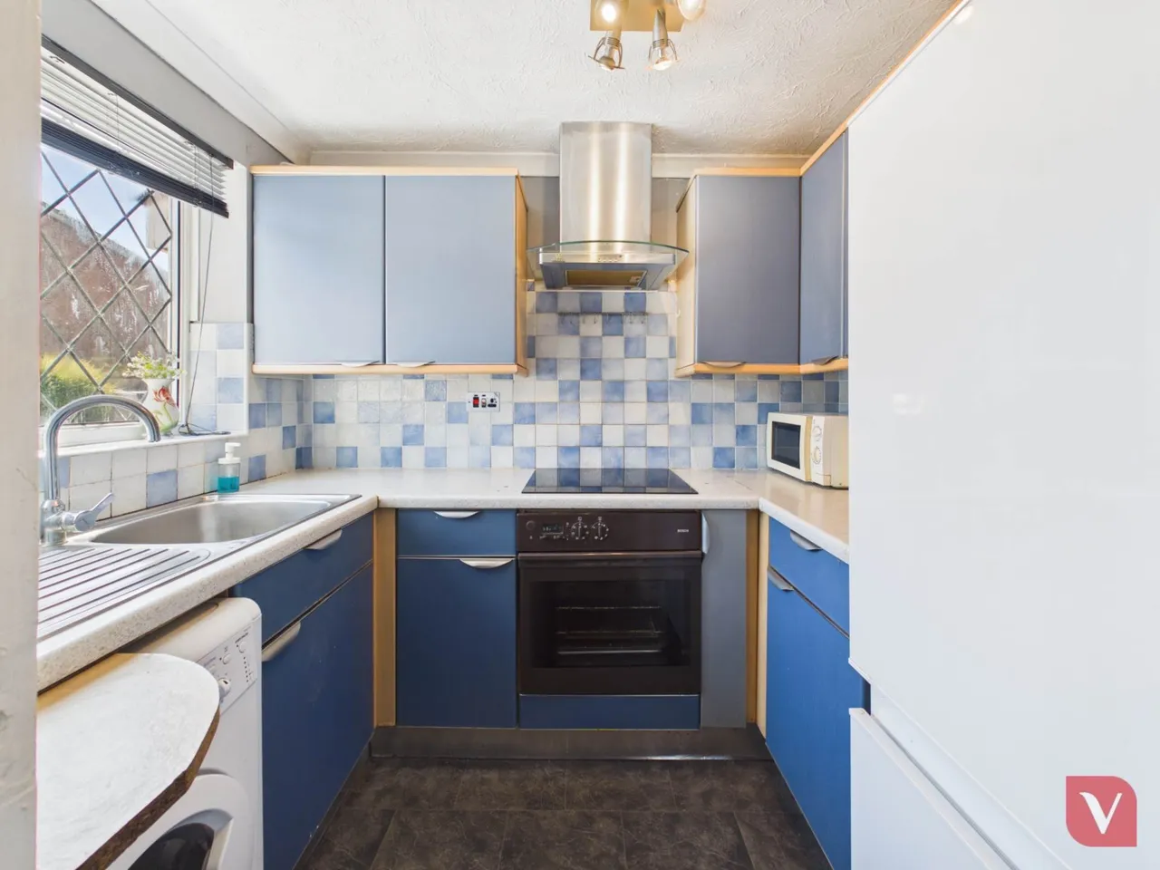 Swan Mead, Luton, LU4 0YP, photo 3