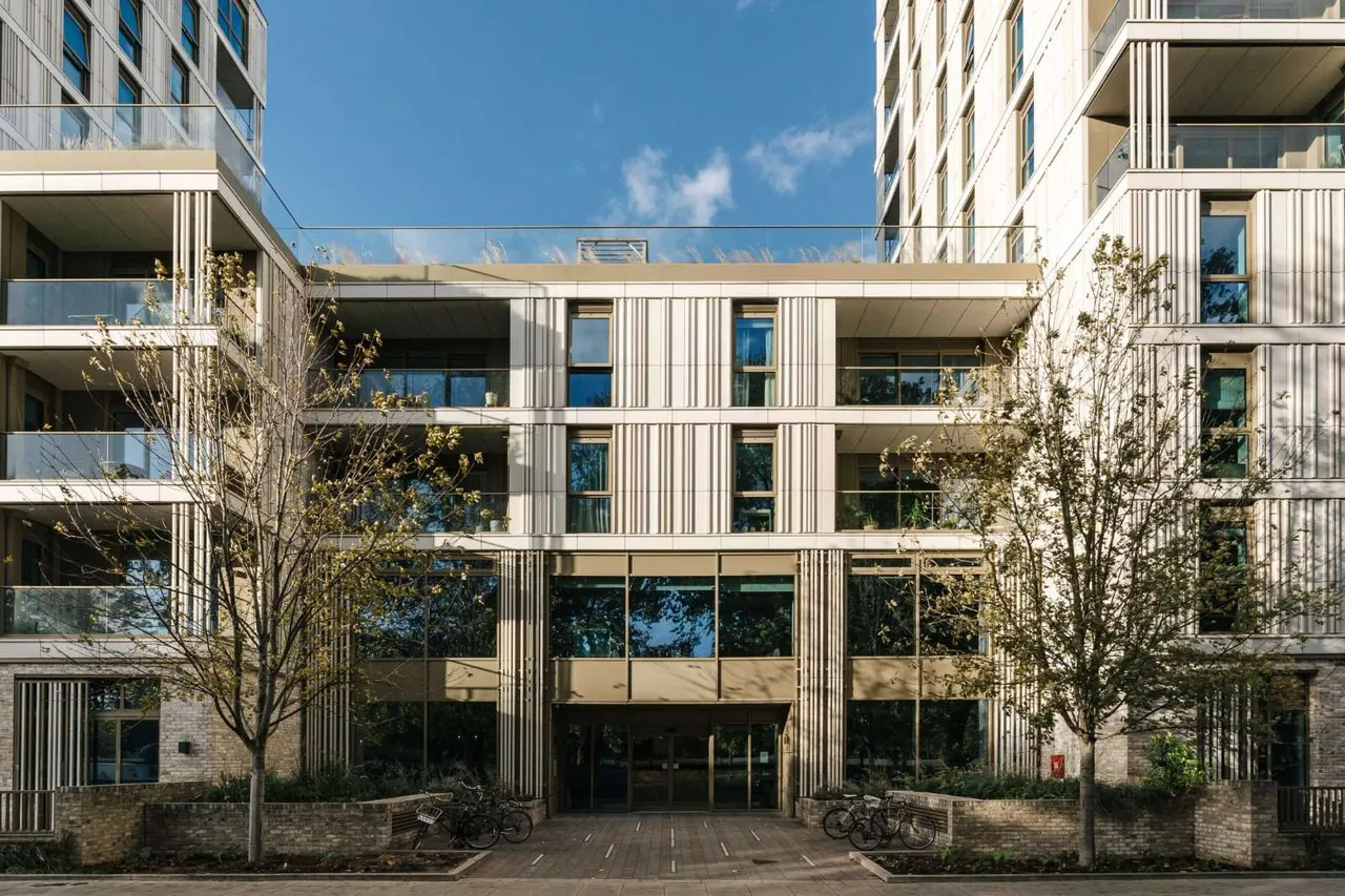 Downs Road, London, E5, photo 24
