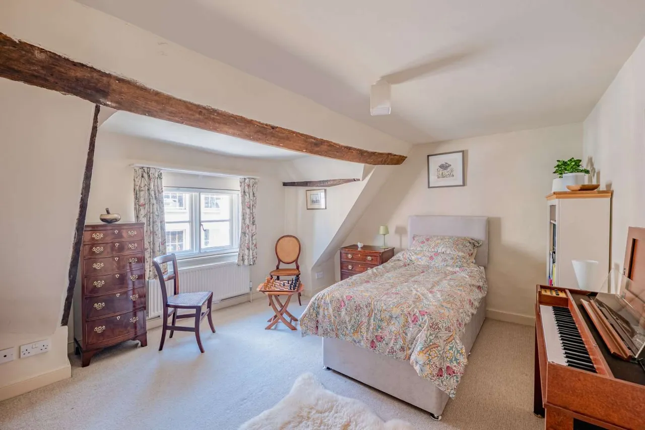New Street, Salisbury, Wiltshire, SP1 2PH, photo 11