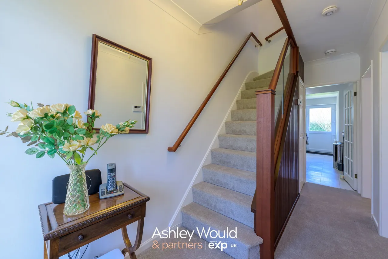 Fairbourne Avenue, Rowley Regis, B65, photo 8