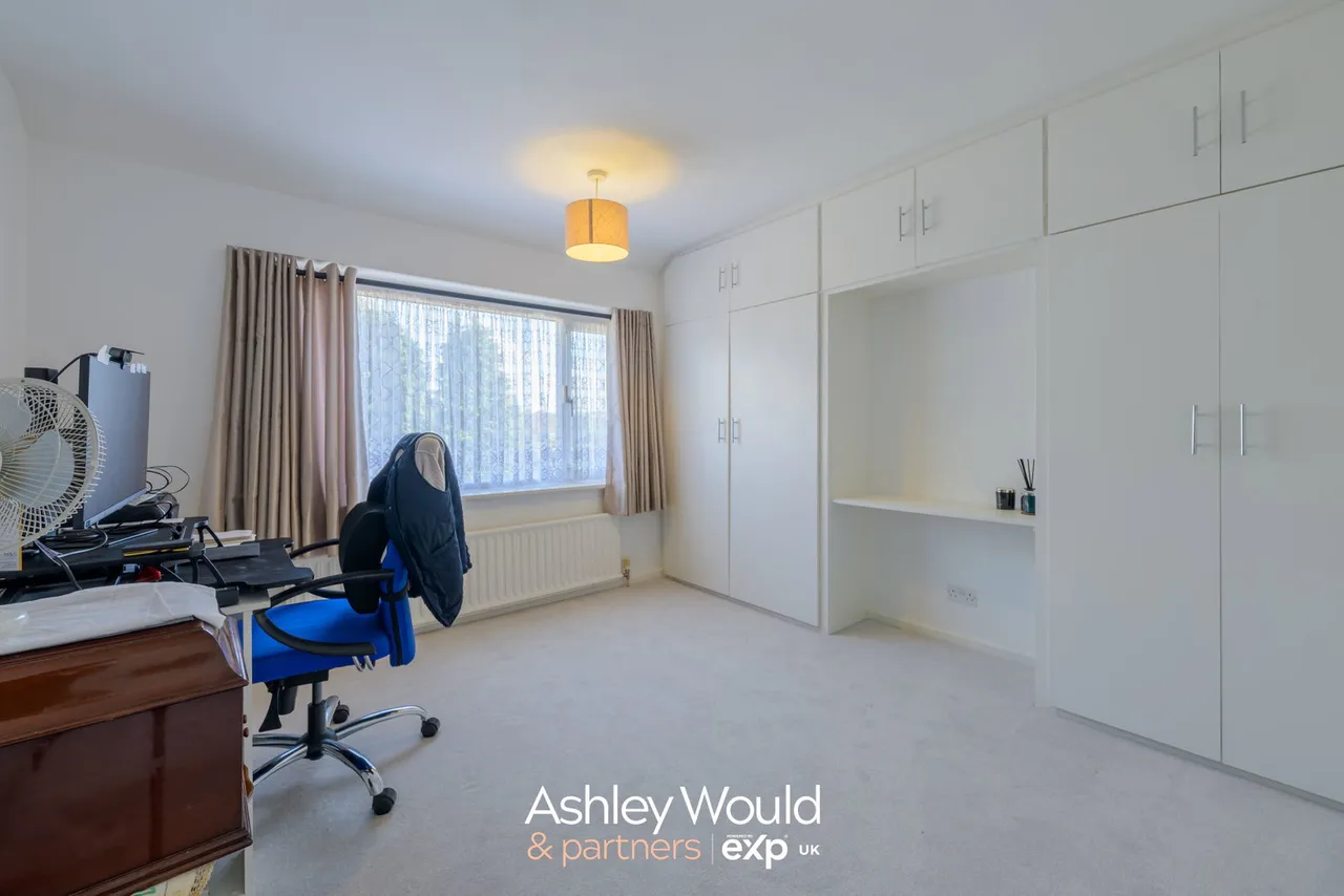 Fairbourne Avenue, Rowley Regis, B65, photo 10