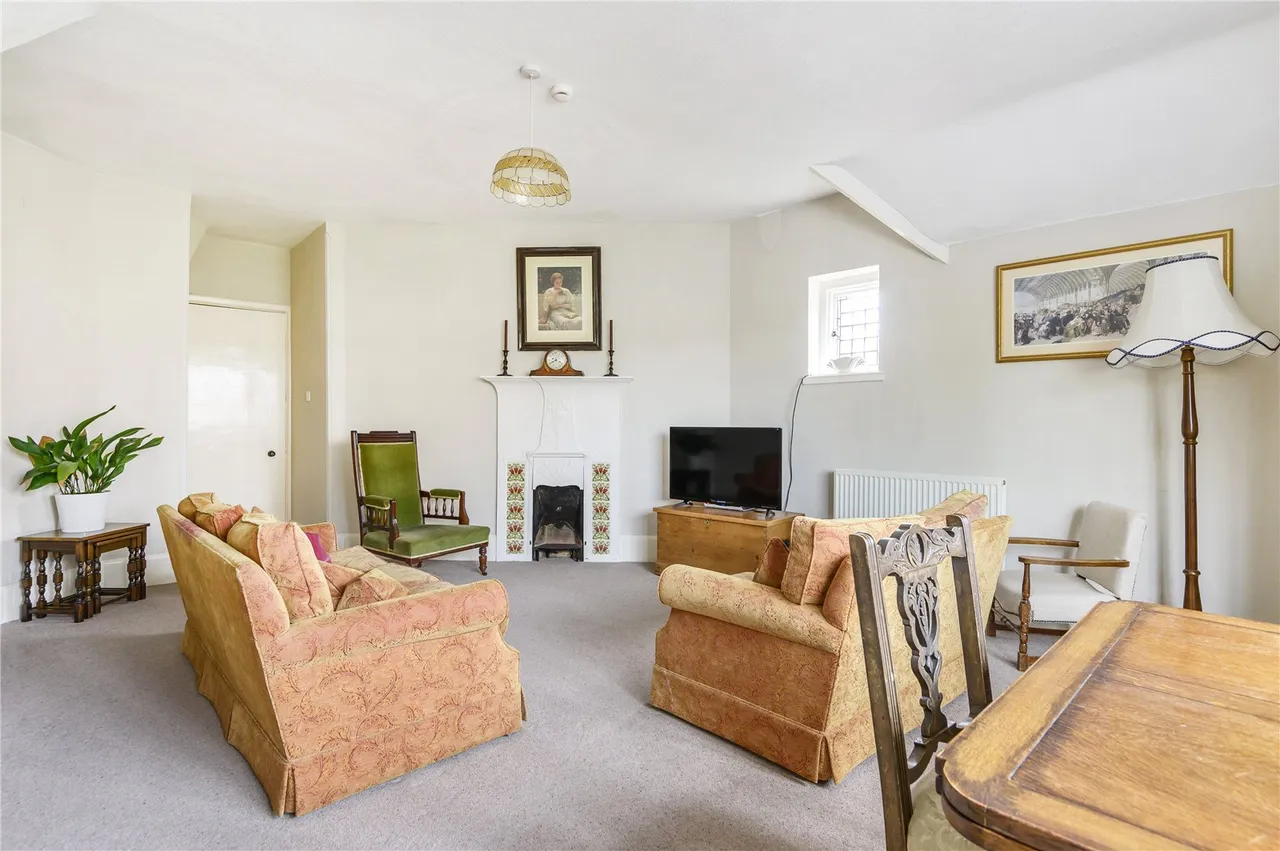 Spa Road, Llandrindod Wells, Powys, LD1 5EY, photo 7