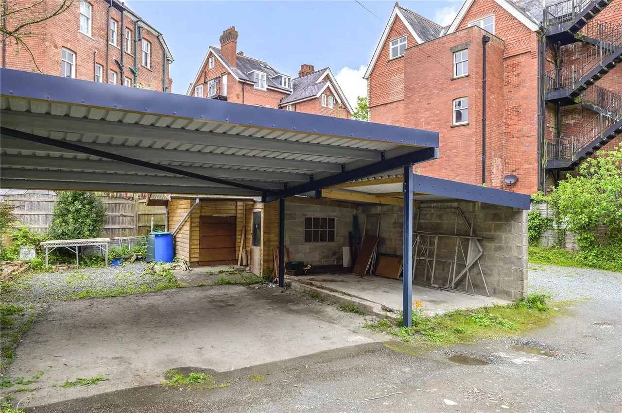 Spa Road, Llandrindod Wells, Powys, LD1 5EY, photo 17