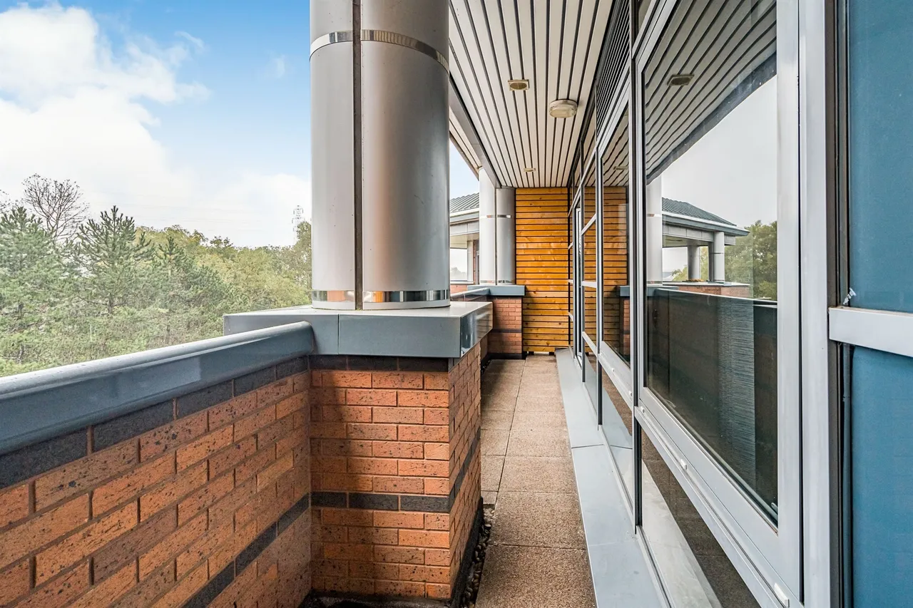 Waterfront West, Brierley Hill, photo 7