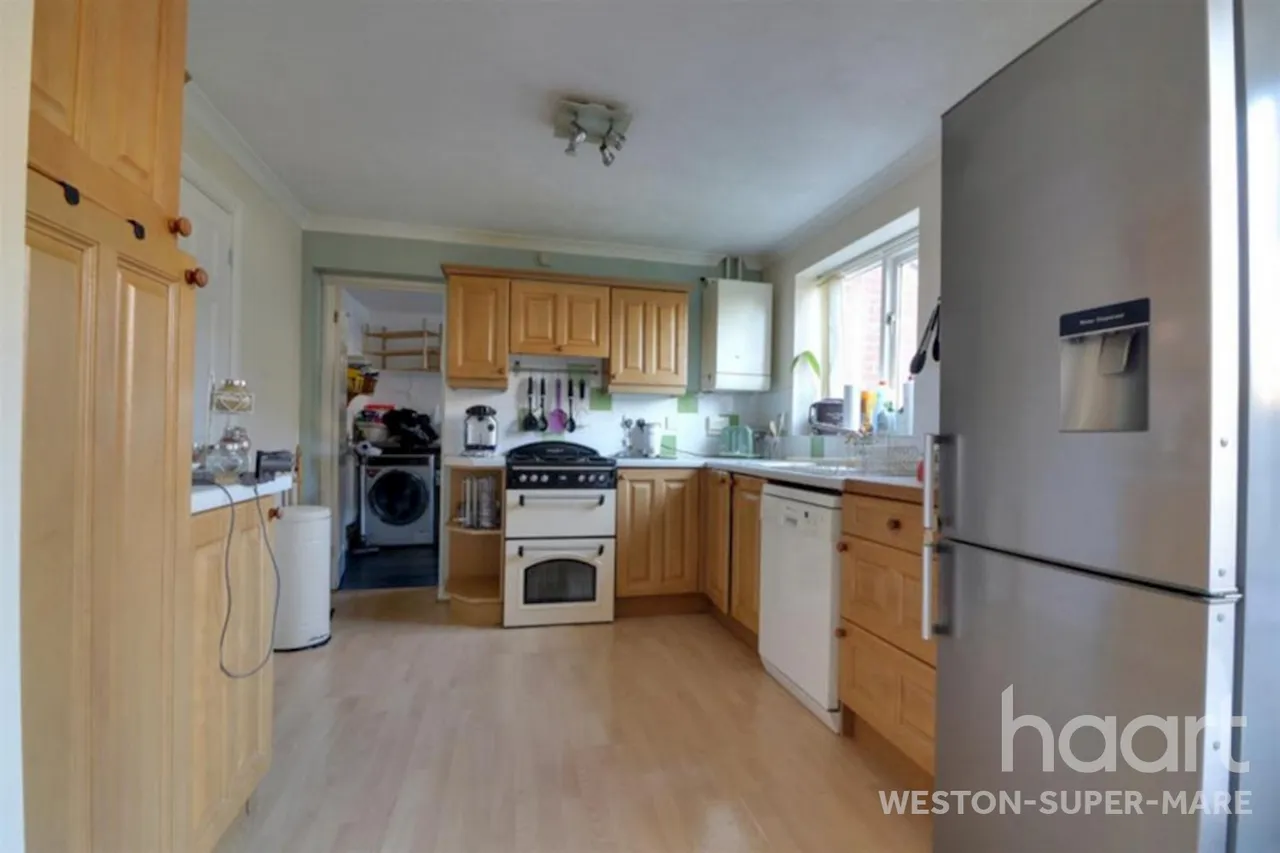 Wick St. Lawrence, BS22, photo 2