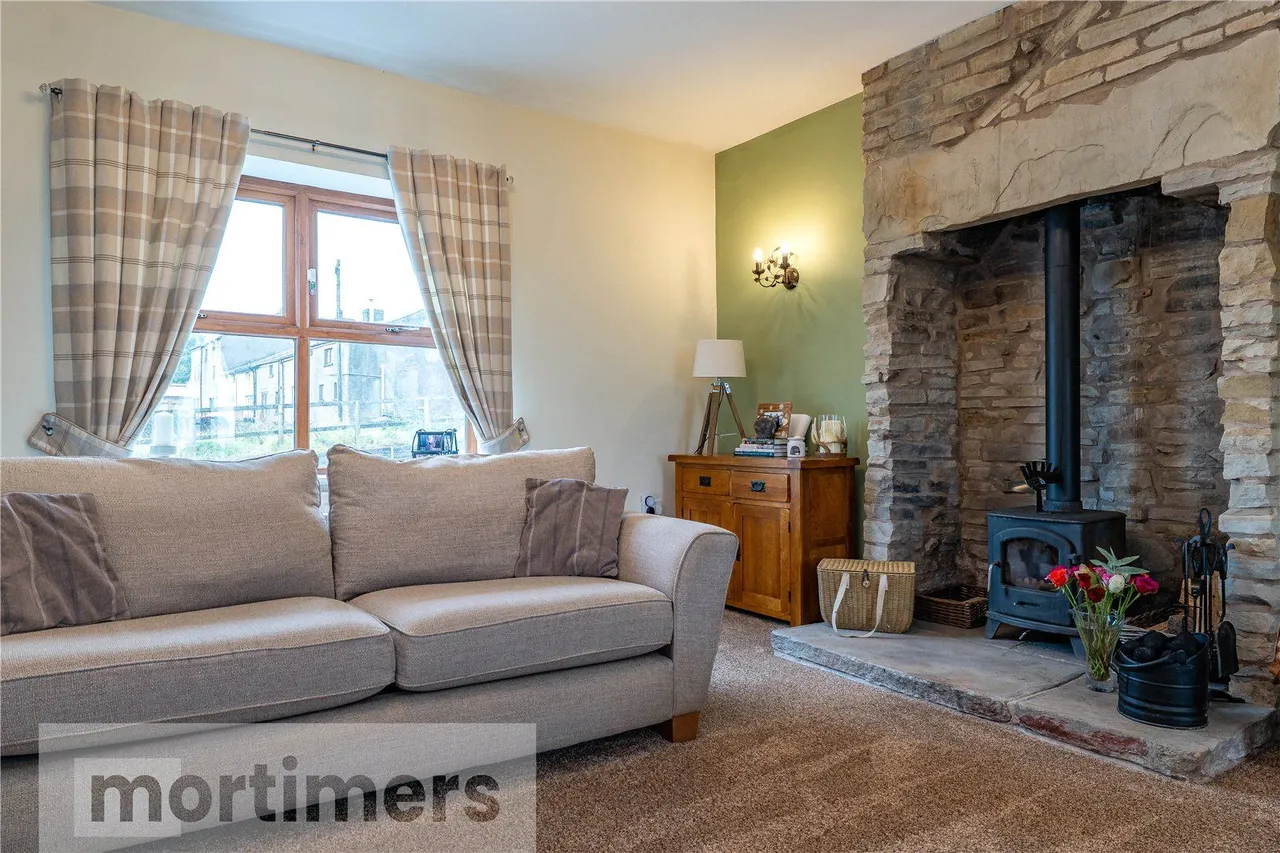 Cross Edge, Oswaldtwistle, BB5, photo 5