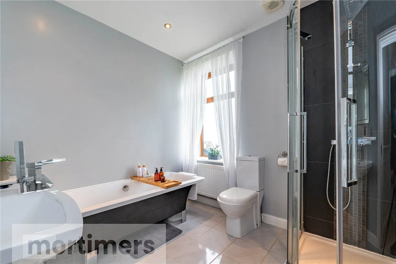 Cross Edge, Oswaldtwistle, BB5, photo 25