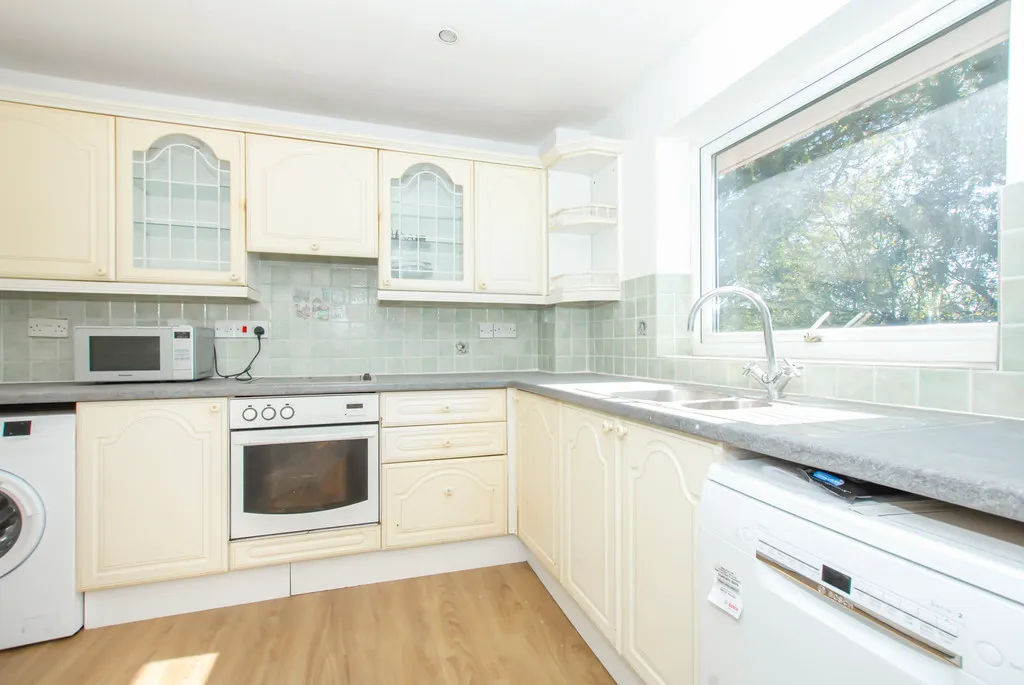 Blackmore Way, Uxbridge, photo 24