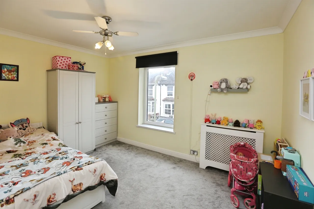 Tintern Road, Gosport, PO12, photo 17