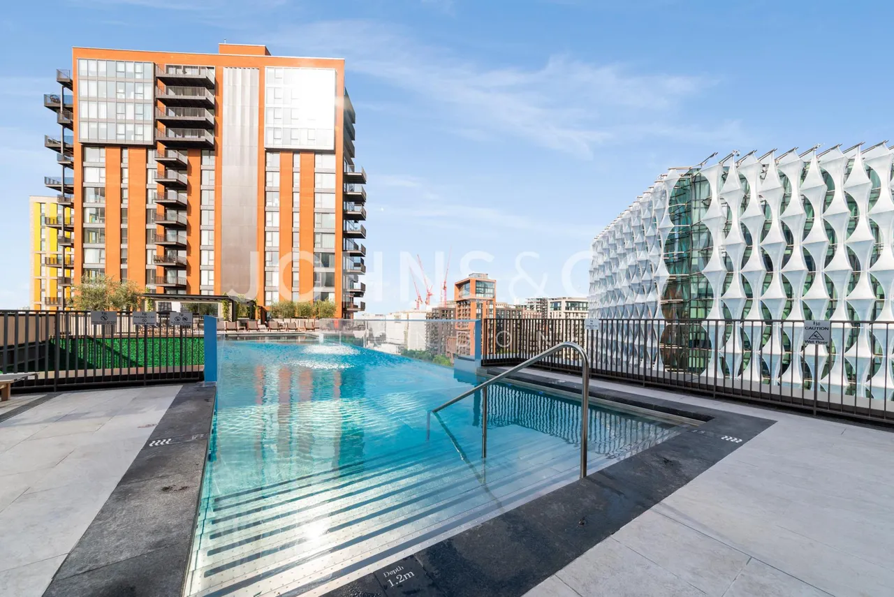 Embassy Gardens, London, SW11, photo 15