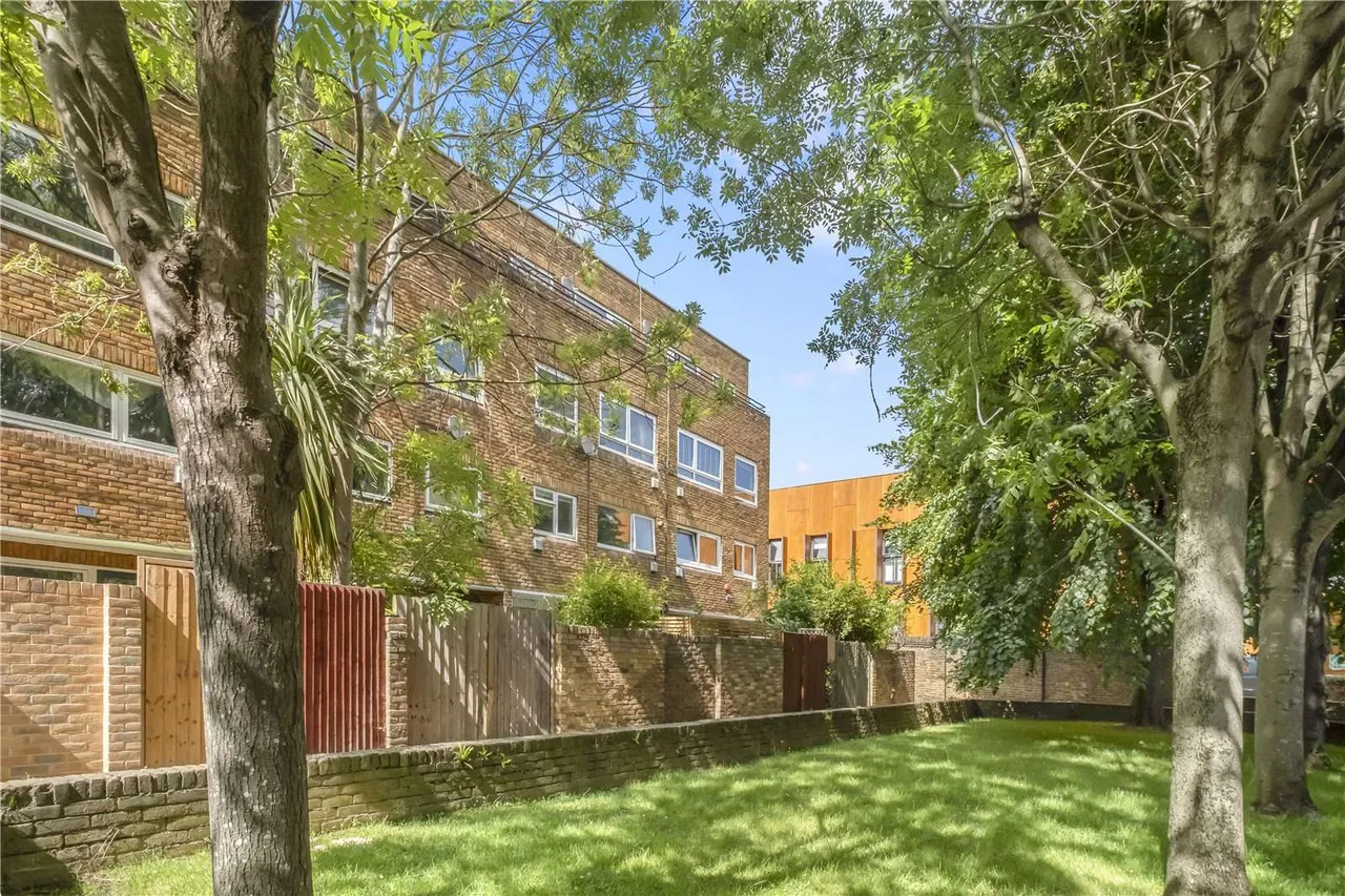 East Hill, London, SW18 2HH, photo 11