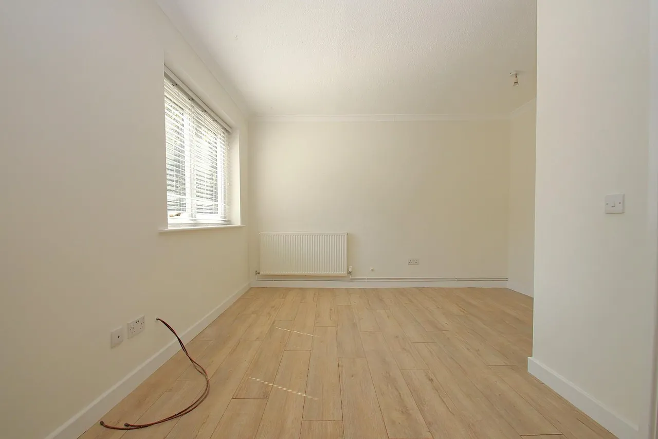 Olympic Way, Fair Oak, EASTLEIGH, Hampshire, SO50 8QA, photo 3