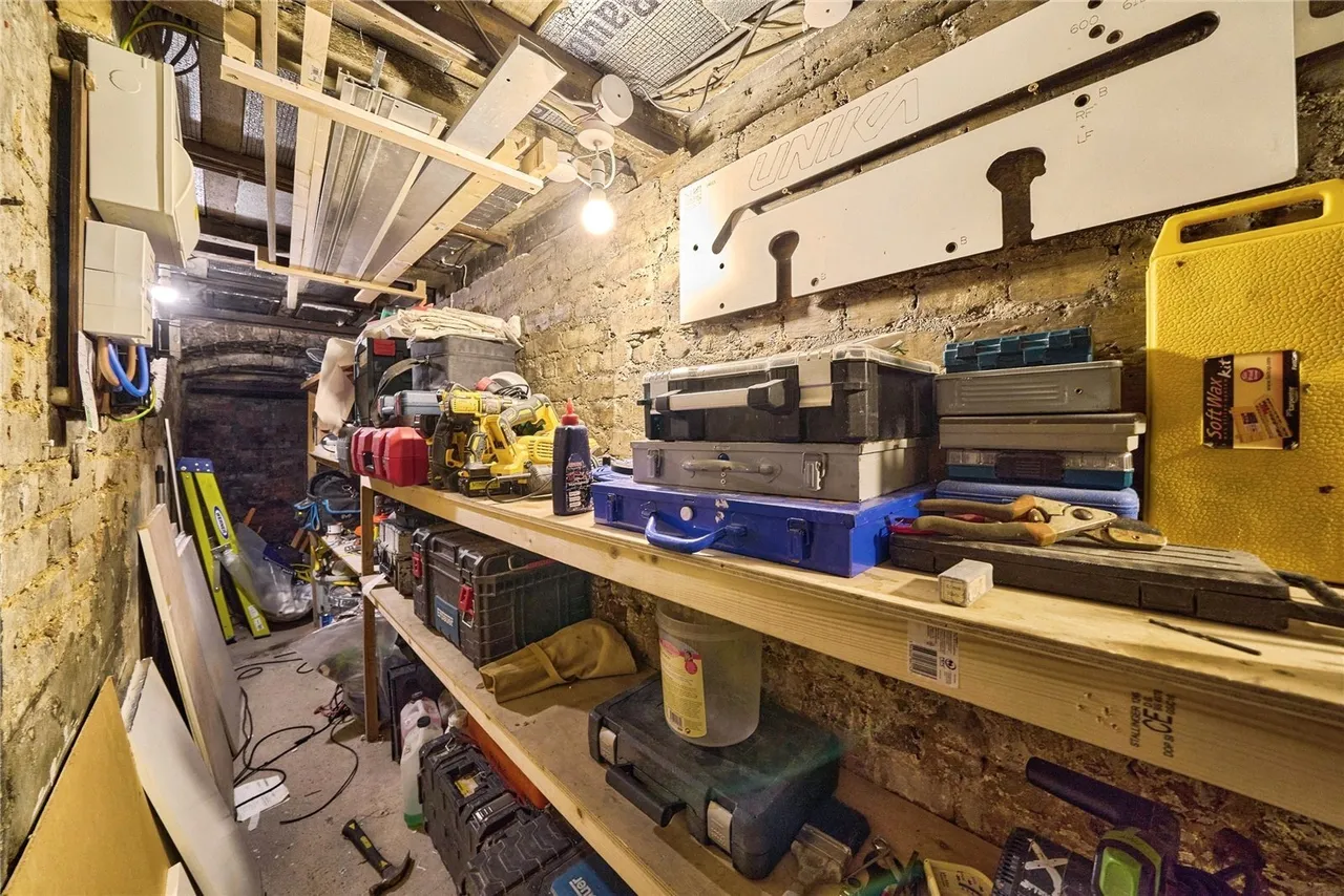 MacDonald Road, London, E7, photo 15