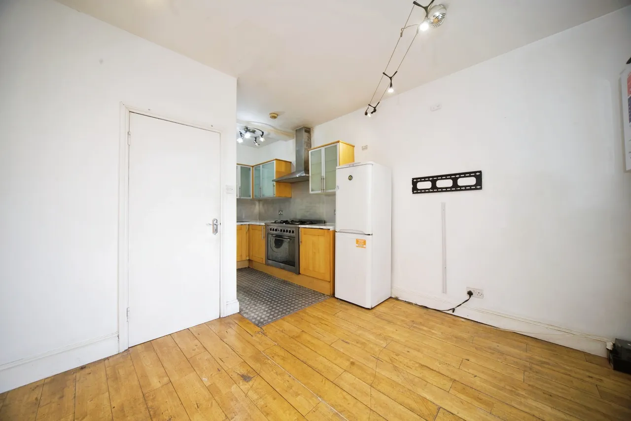 St. Leonards Street, London, E3, photo 11