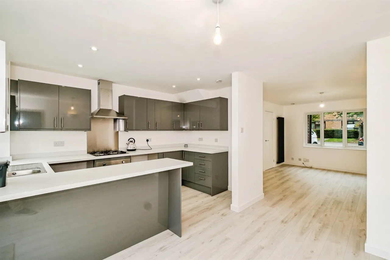Highclere Way, Worthing, BN13, photo 4