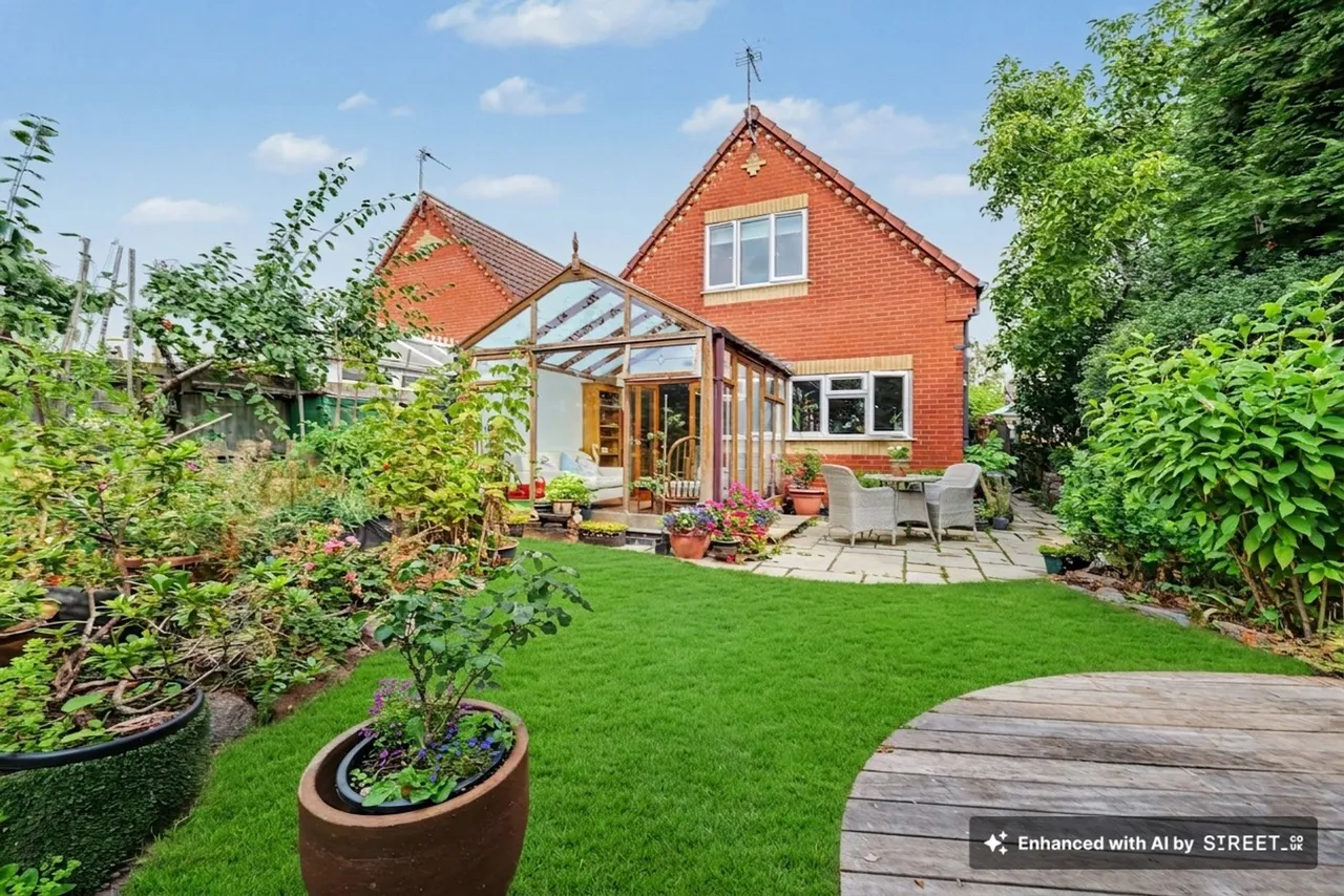 Molyneux Drive, Sileby, LE12, photo 2